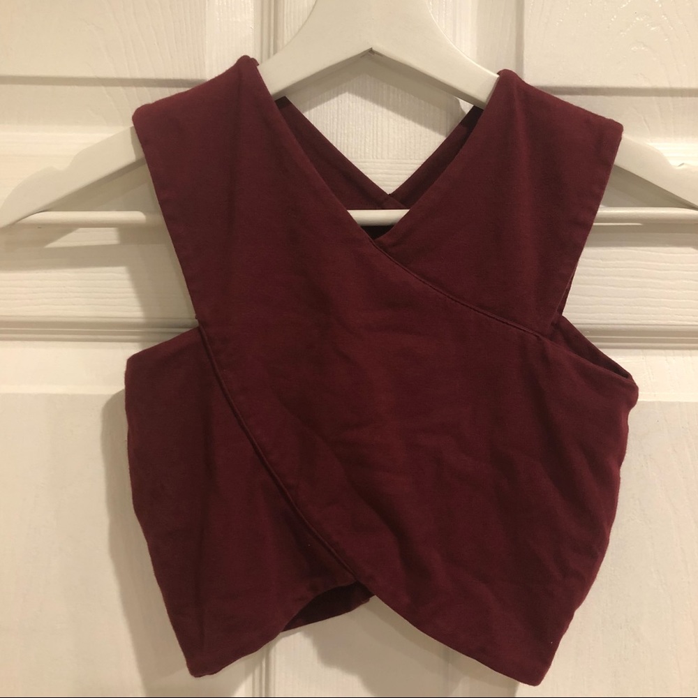LF Emma & Sam crop top